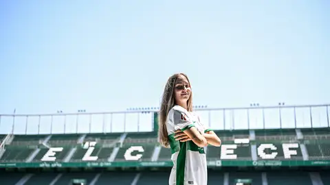 La centrocampista Luna Torremocha, séptimo fichaje del Elche CF Femenino Séptima incorporación del equipo, procedente del Valencia Féminas B