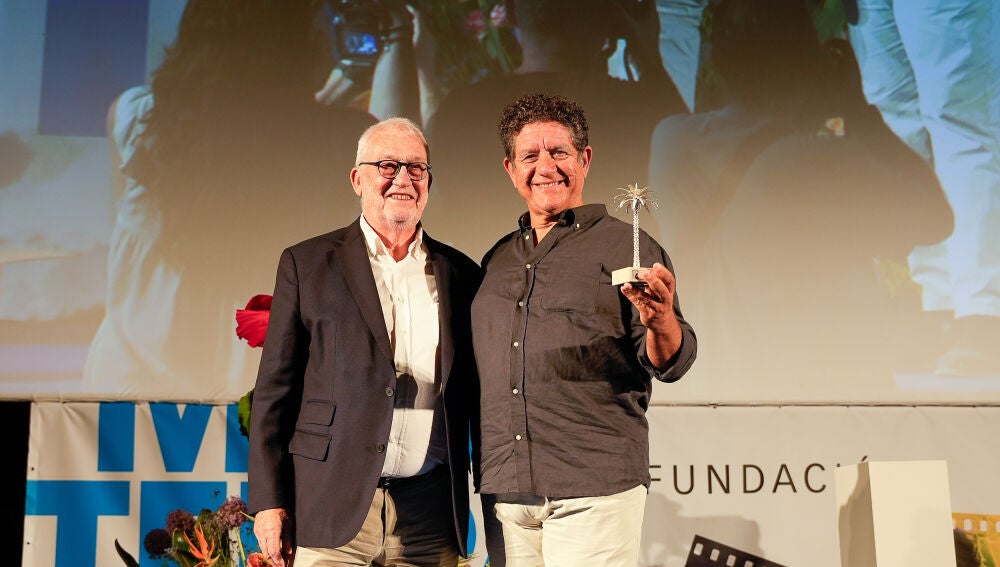 El Festival de Cine de Elche ha reconocido la trayectoria del actor Pedro Casablanc.