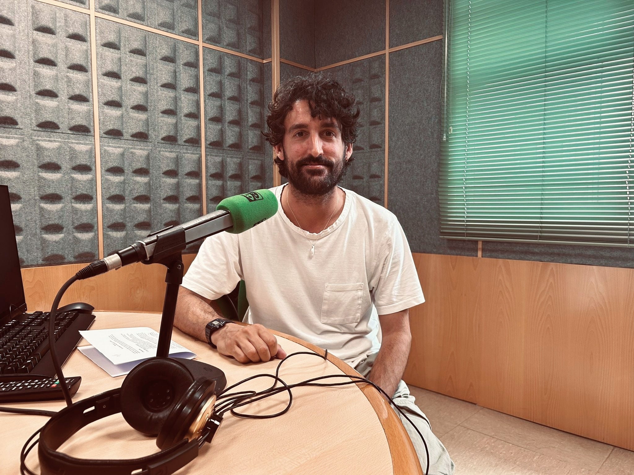 “Madurar es preferir no ir a la playa que ir sin silla” “Madurar es preferir no ir a la playa que ir sin silla”