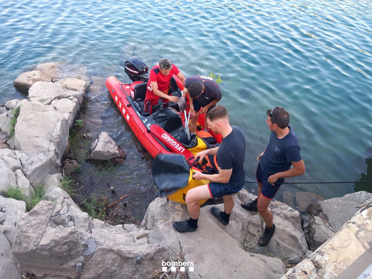 Buscan un joven de 14 años desaparecido desde este sábado en el pantano de Sant Antoni (Lleida) Buscan un joven de 14 años desaparecido desde este sábado en el pantano de Sant Antoni (Lleida)