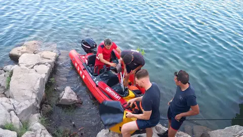 Buscan un joven de 14 años desaparecido desde este sábado en el pantano de Sant Antoni (Lleida) Buscan un joven de 14 años desaparecido desde este sábado en el pantano de Sant Antoni (Lleida)