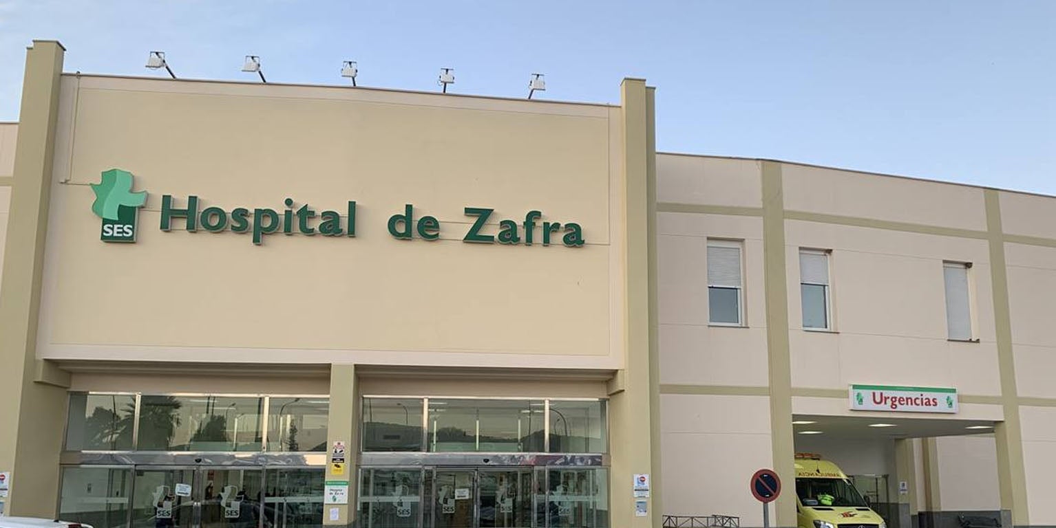 Herido "menos grave" un hombre de 52 años tras quedarle atrapado un brazo en una maquinaria en Fuente de Cantos Herido "menos grave" un hombre de 52 años tras quedarle atrapado un brazo en una maquinaria en Fuente de Cantos