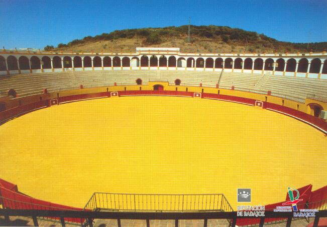 La Escuela de tauromaquia de Badajoz, el Ayto. de Coria, Juan Bazaga y Luis Reina premios Extremadura a la Tauromaquia 2023 La Escuela de tauromaquia de Badajoz, el Ayto. de Coria, Juan Bazaga y Luis Reina premios Extremadura a la Tauromaquia 2023