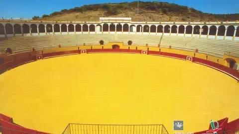 La Escuela de tauromaquia de Badajoz, el Ayto. de Coria, Juan Bazaga y Luis Reina premios Extremadura a la Tauromaquia 2023 La Escuela de tauromaquia de Badajoz, el Ayto. de Coria, Juan Bazaga y Luis Reina premios Extremadura a la Tauromaquia 2023