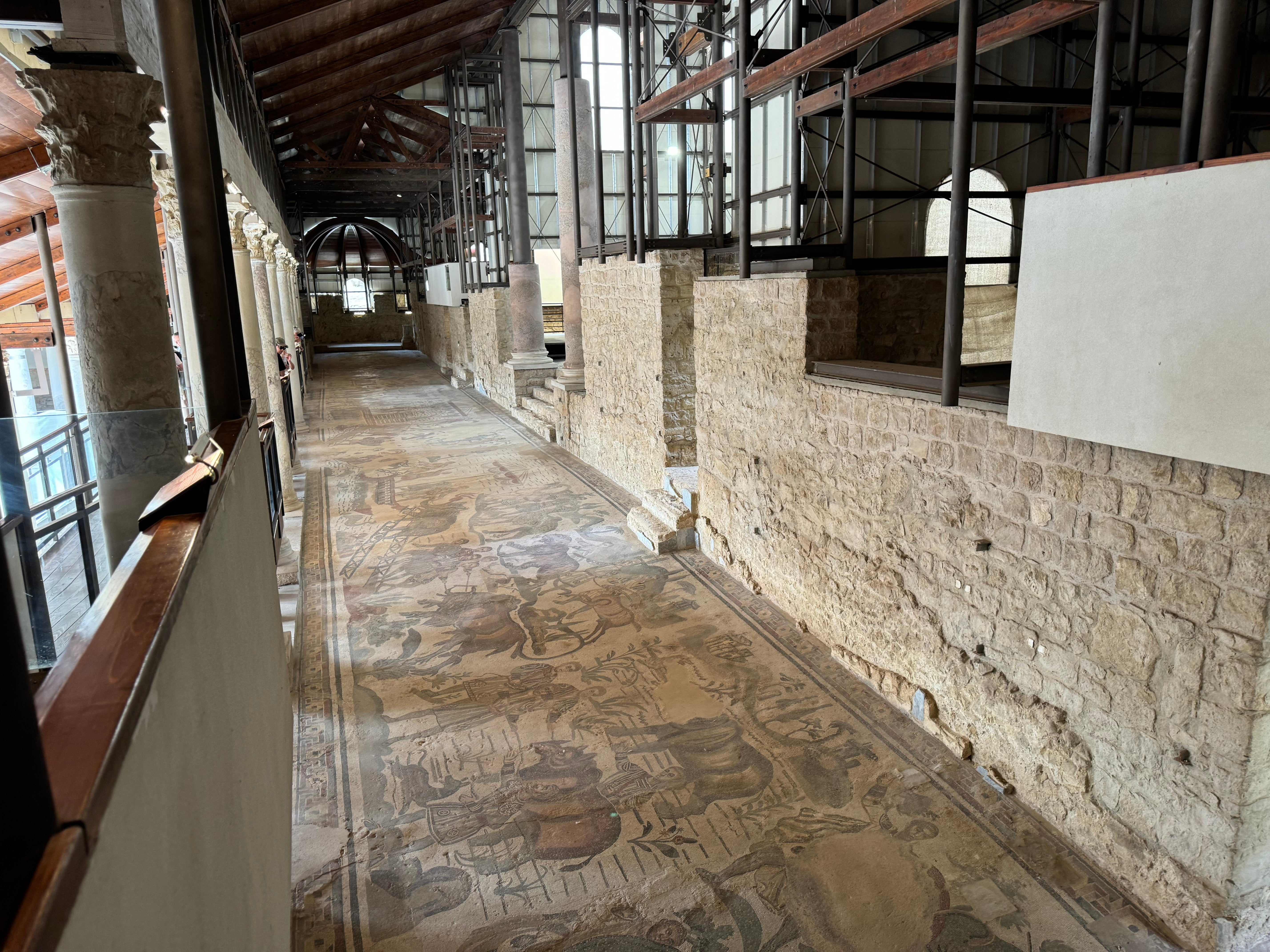 La UCLM entra en el equipo investigador de las excavaciones arqueológicas de una villa romana en Sicilia. La UCLM entra en el equipo investigador de las excavaciones arqueológicas de una villa romana en Sicilia.