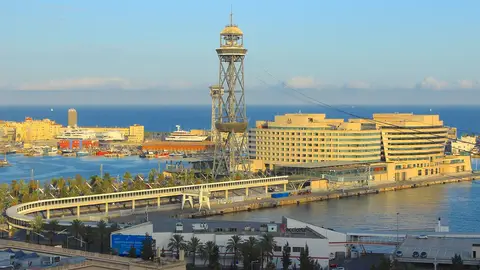 La dessalinitzadora que es farà al port de Barcelona podria no ser flotant sinó ancorada al fons de la infraestructura La dessalinitzadora que es farà al port de Barcelona podria no ser flotant sinó ancorada al fons de la infraestructura