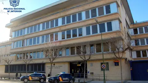 Dos detenidos en Huesca por robar tarjetas de crédito en locales de ocio nocturno Dos detenidos en Huesca por robar tarjetas de crédito en locales de ocio nocturno