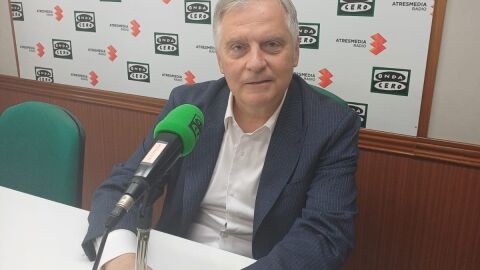 Francisco Cañizares en los estudios de Onda Cero Ciudad Real