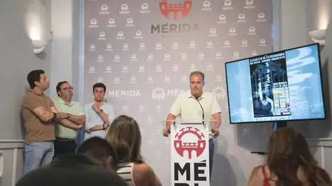 El Campeonato de Extremadura de Verano de Natación sitúa a Mérida como referente de este deporte a nivel regional El Campeonato de Extremadura de Verano de Natación sitúa a Mérida como referente de este deporte a nivel regional