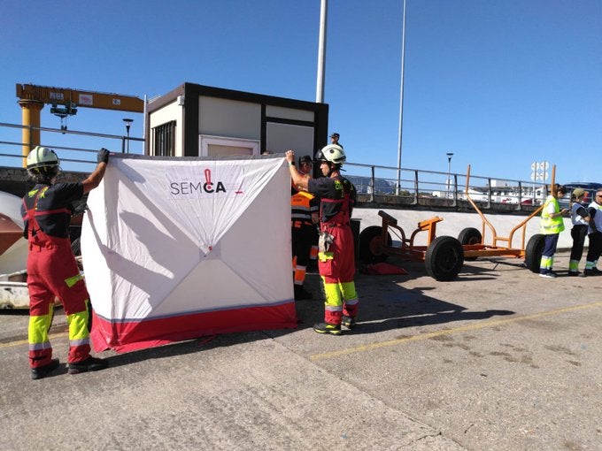Rescatado un cuerpo sin vida en la costa de Colindres Rescatado un cuerpo sin vida en la costa de Colindres
