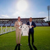El Albacete presenta a Globalcaja como su patrocinador oficial un año más