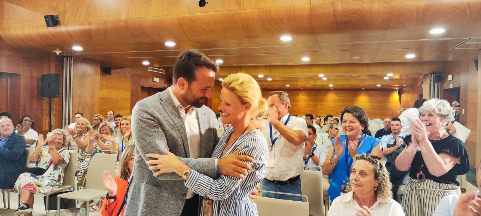 Estefanía Rodríguez será la nueva presidenta del PP de Avilés Estefanía Rodríguez será la nueva presidenta del PP de Avilés