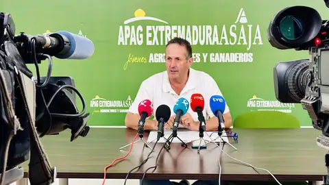 Metidieri se marca como retos tras su reelección eliminar trabas administrativas y el impulso del regadío de Tierra de Barros Metidieri se marca como retos tras su reelección eliminar trabas administrativas y el impulso del regadío de Tierra de Barros
