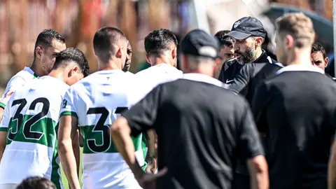 El Elche de Éder Sarabia sigue con buen pie y repite victoria El Elche suma 6 a favor y 0 en contra en los dos primeros partidos de pretemporada.