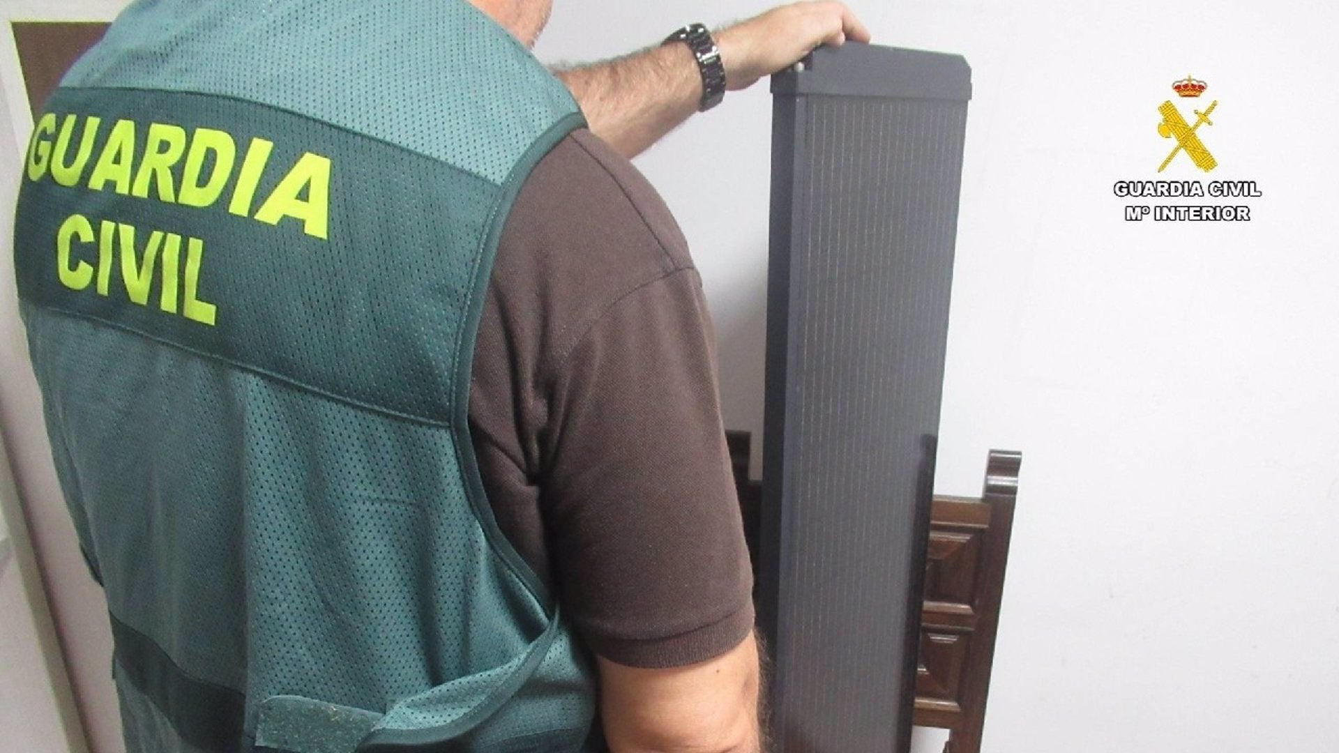 Tres detenidos en varias investigaciones diferentes por hurtar y robar en poblaciones cercanas a Plasencia Tres detenidos en varias investigaciones diferentes por hurtar y robar en poblaciones cercanas a Plasencia