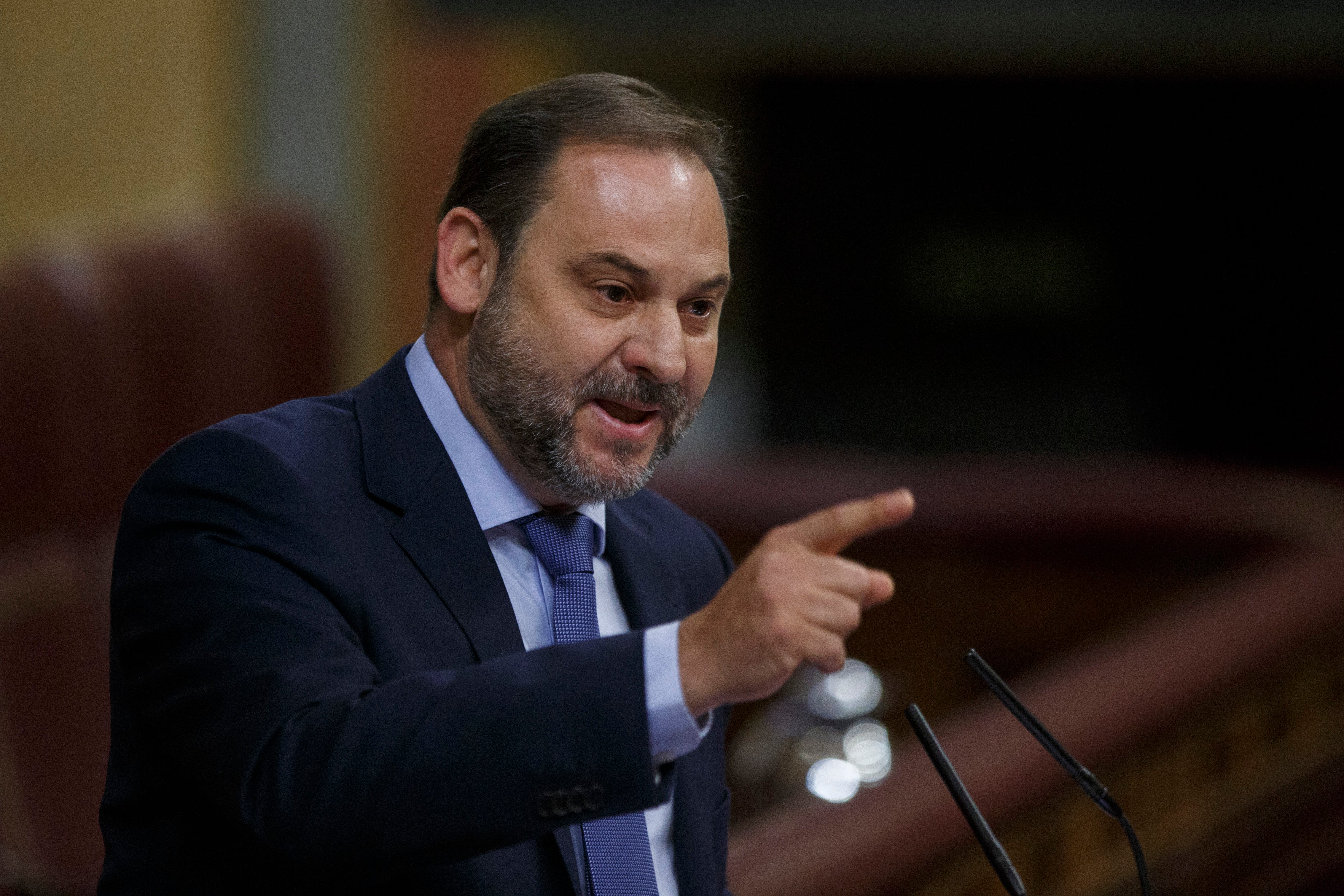 Ábalos denunciará ante la Fiscalía las filtraciones de correos del 'caso Koldo' y recuerda que no está investigado Ábalos denunciará ante la Fiscalía las filtraciones de correos del 'caso Koldo' y recuerda que no está investigado