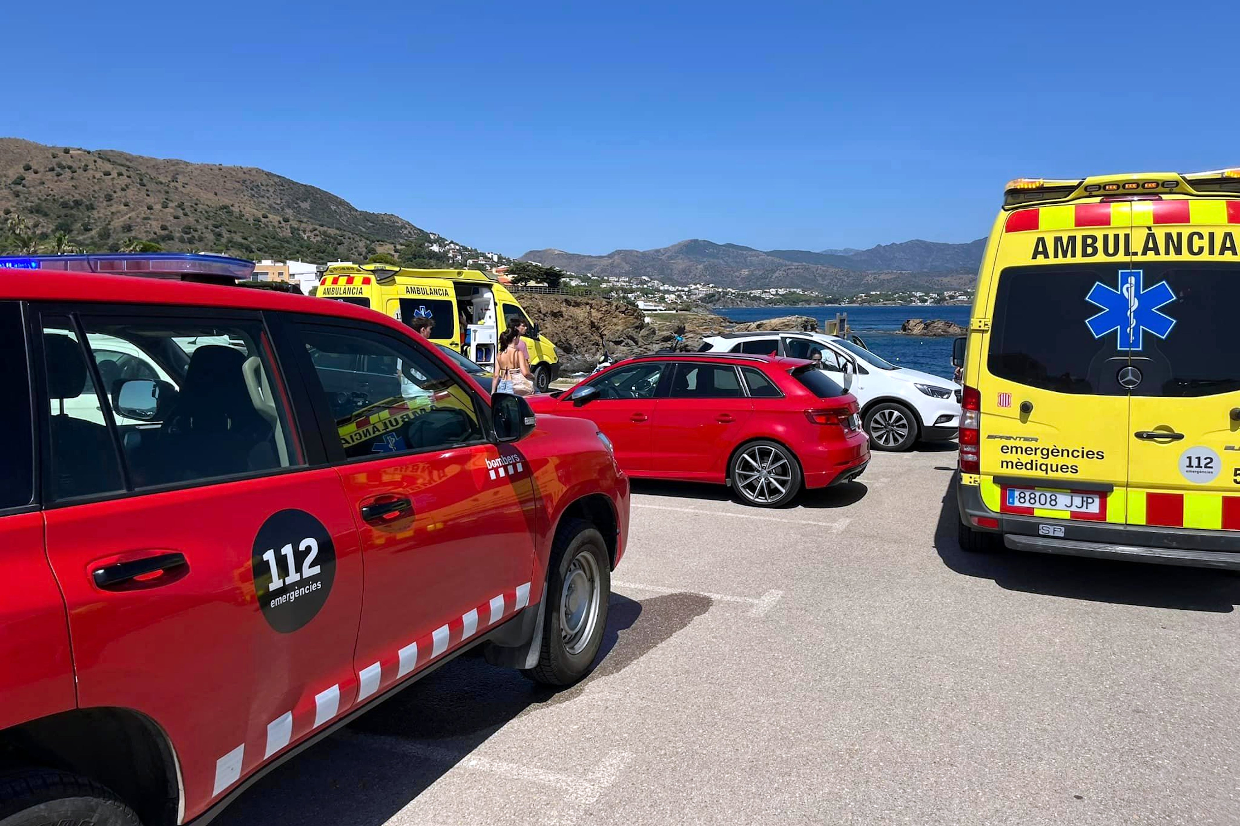 Protecció Civil avisa: "En el temps que mires un Whatsapp, un nen es pot ofegar" Protecció Civil avisa: "En el temps que mires un Whatsapp, un nen es pot ofegar"