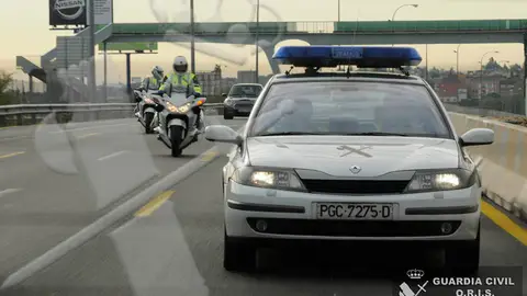 Agrupación de Tráfico de la Guardia Civil Agrupación de Tráfico de la Guardia Civil
