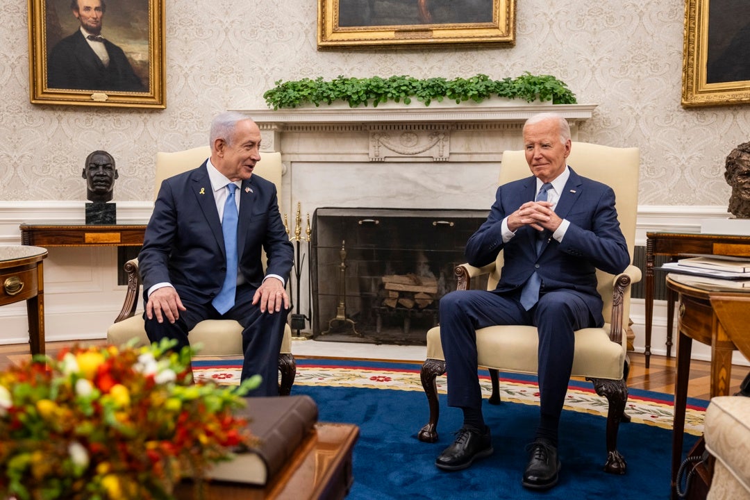 La Casa Blanca afirma que Netanyahu no es un "criminal de guerra", sino un "amigo" de EEUU La Casa Blanca afirma que Netanyahu no es un "criminal de guerra", sino un "amigo" de EEUU
