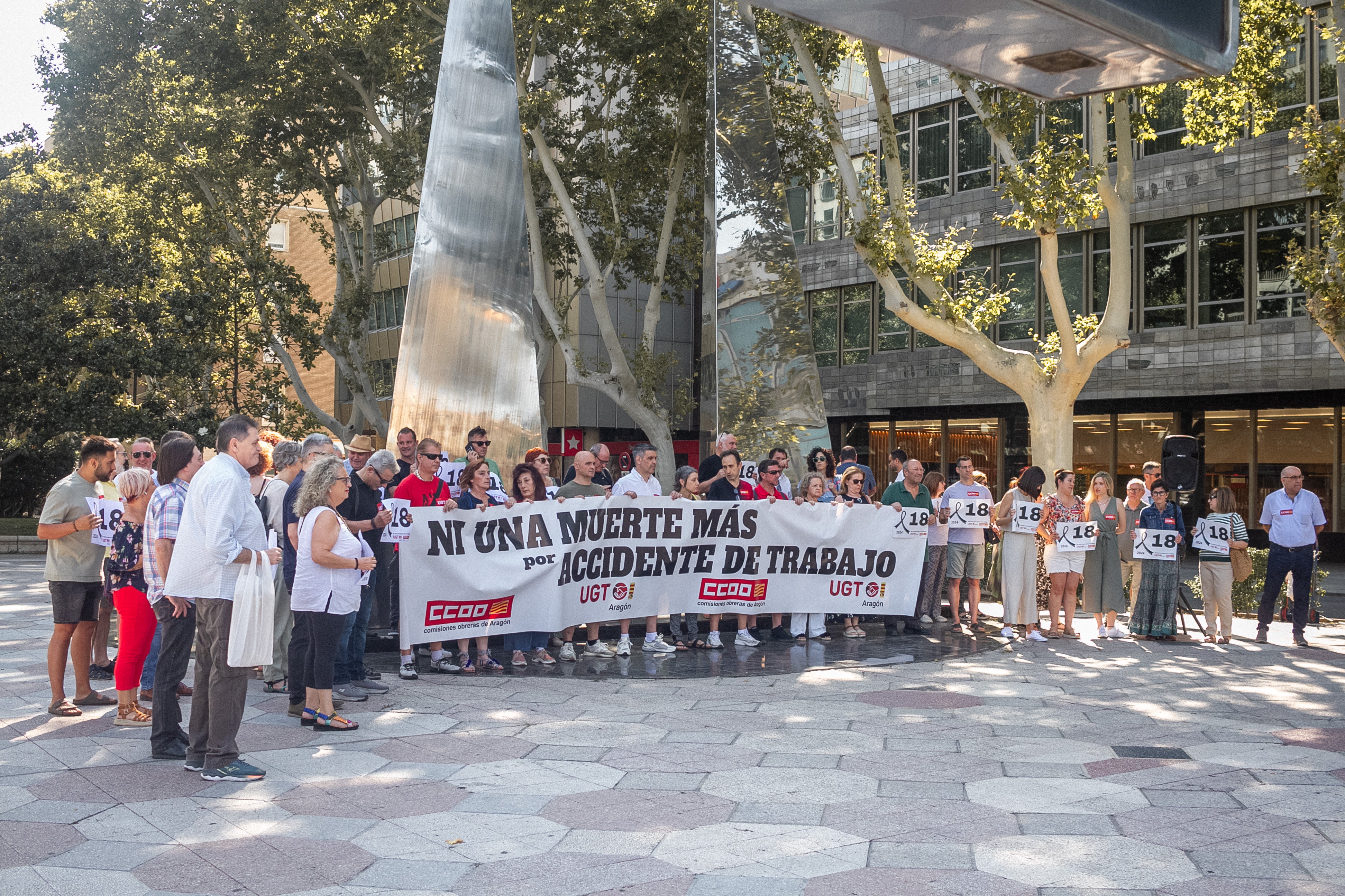 UGT insta a la Fiscalía a actuar de oficio ante casos “flagrantes” UGT insta a la Fiscalía a actuar de oficio ante casos “flagrantes”