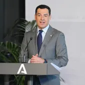 El presidente de la Junta de Andalucía, Juanma Moreno, interviene en el ato tras la firma el acuerdo, a 24 de julio de 2024, en Sevilla, Andalucía (España) El presidente de la Junta de Andalucía, Juanma Moreno, interviene en el ato tras la firma el acuerdo, a 24 de julio de 2024, en Sevilla, Andalucía (España)