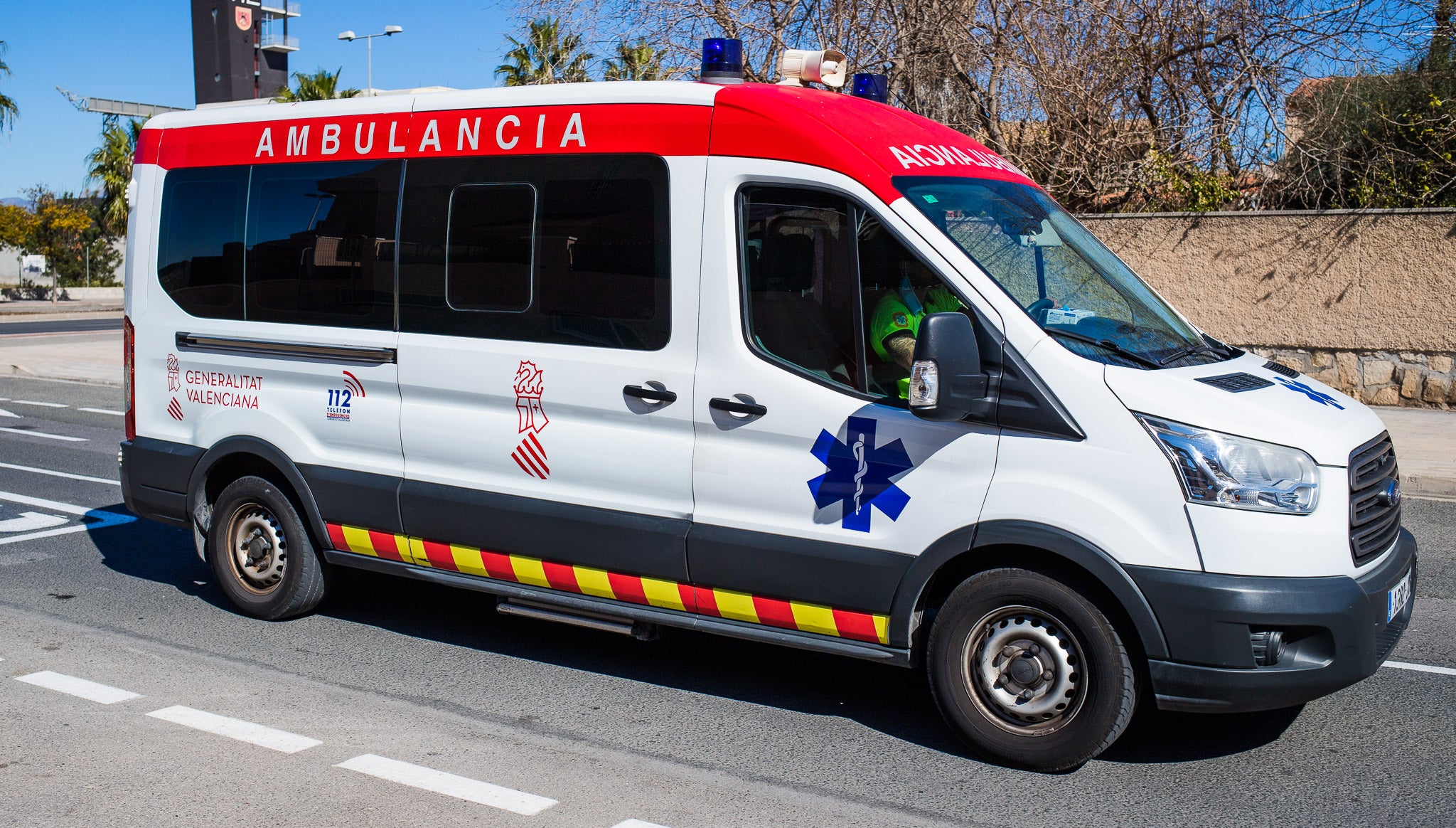 Muere un menor de 17 años que circulaba en patinete tras ser arrollado por un coche en València Muere un menor de 17 años que circulaba en patinete tras ser arrollado por un coche en València