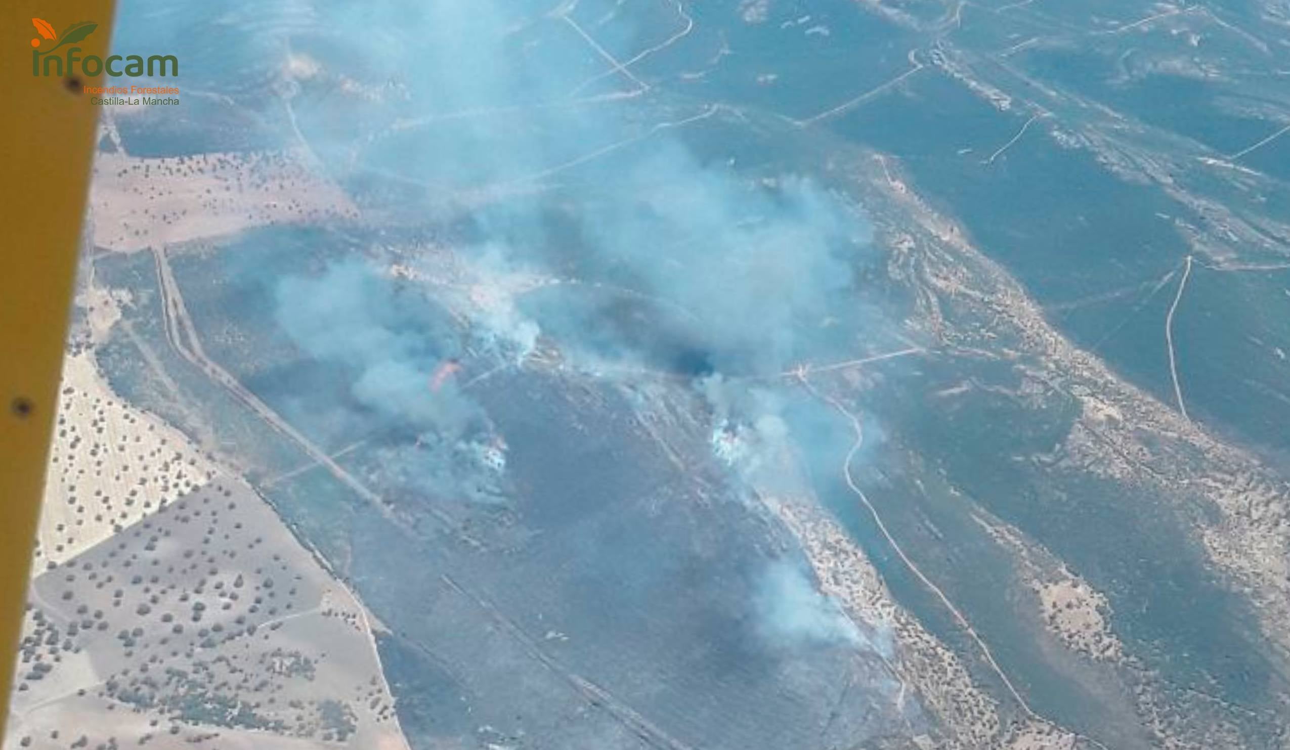 Elevan a 600 las hectáreas quemadas en el incendio de Argamasilla de Calatrava Elevan a 600 las hectáreas quemadas en el incendio de Argamasilla de Calatrava