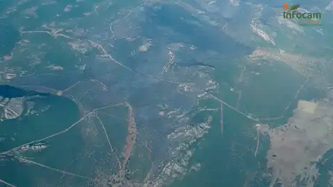 Dan por controlado el incendio forestal de Argamasilla de Calatrava Dan por controlado el incendio forestal de Argamasilla de Calatrava