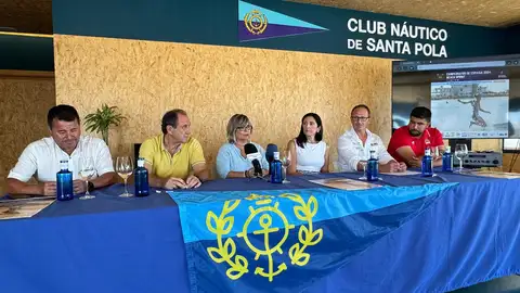Comienza en Santa Pola el III Campeonato de España de Beach Sprint de remo El III Campeonato de España de Beach Sprint de remo se podrá seguir desde unas gradas instaladas en Gran Playa.