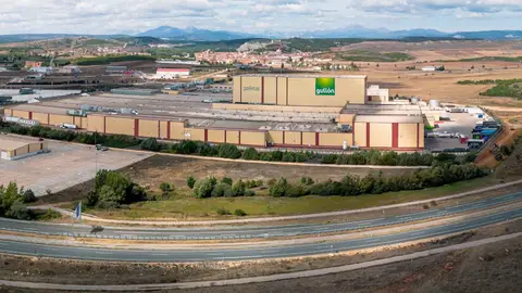 Gullón invertirá 20 millones de euros en nuevos almacenes en Aguilar de Campoo .