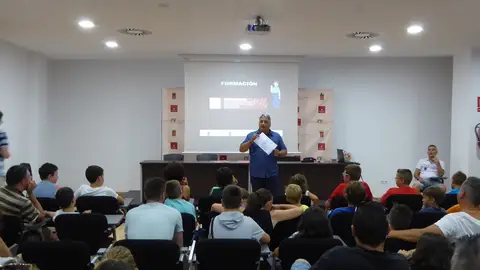 Taller sobre el uso de petardos en La Nucía Taller sobre el uso de petardos en La Nucía
