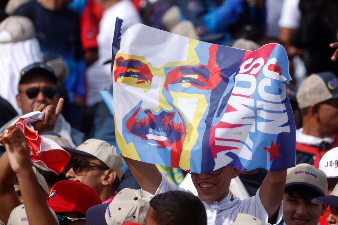 Venezuela reflexiona mientras miles de ojos vigilan que el chavismo no haga trampa electoral Venezuela reflexiona mientras miles de ojos vigilan que el chavismo no haga trampa electoral