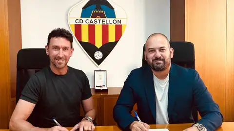 Globeenergy patrocinador del CD Castellón en su regreso al fútbol profesional Globeenergy patrocinador del CD Castellón en su regreso al fútbol profesional
