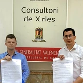El alcalde de Polop, en campaña, prometiendo más médicos para el municipio El alcalde de Polop, en campaña, prometiendo más médicos para el municipio