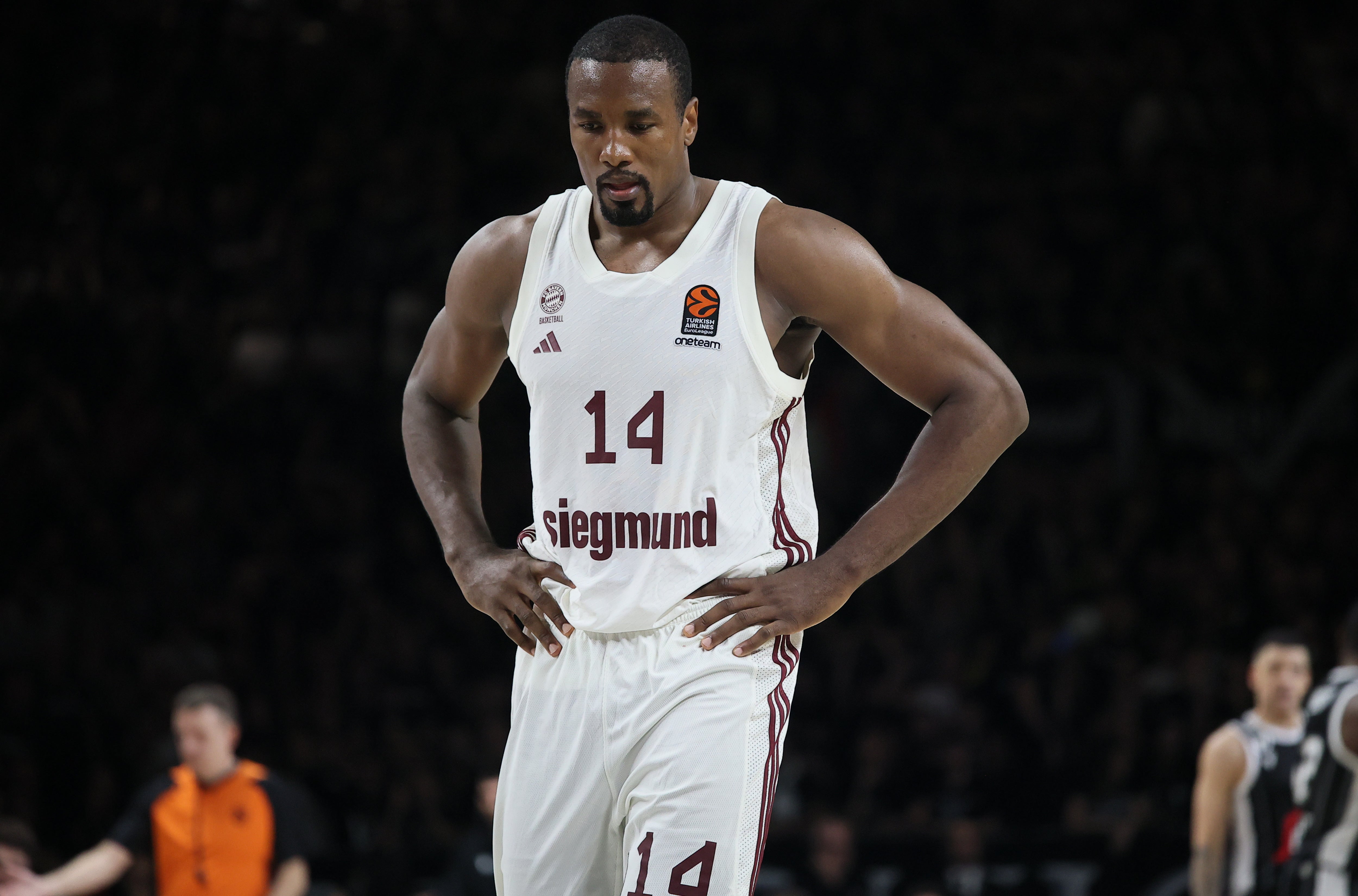 El Real Madrid ficha a Ibaka por una temporada El Real Madrid ficha a Ibaka por una temporada