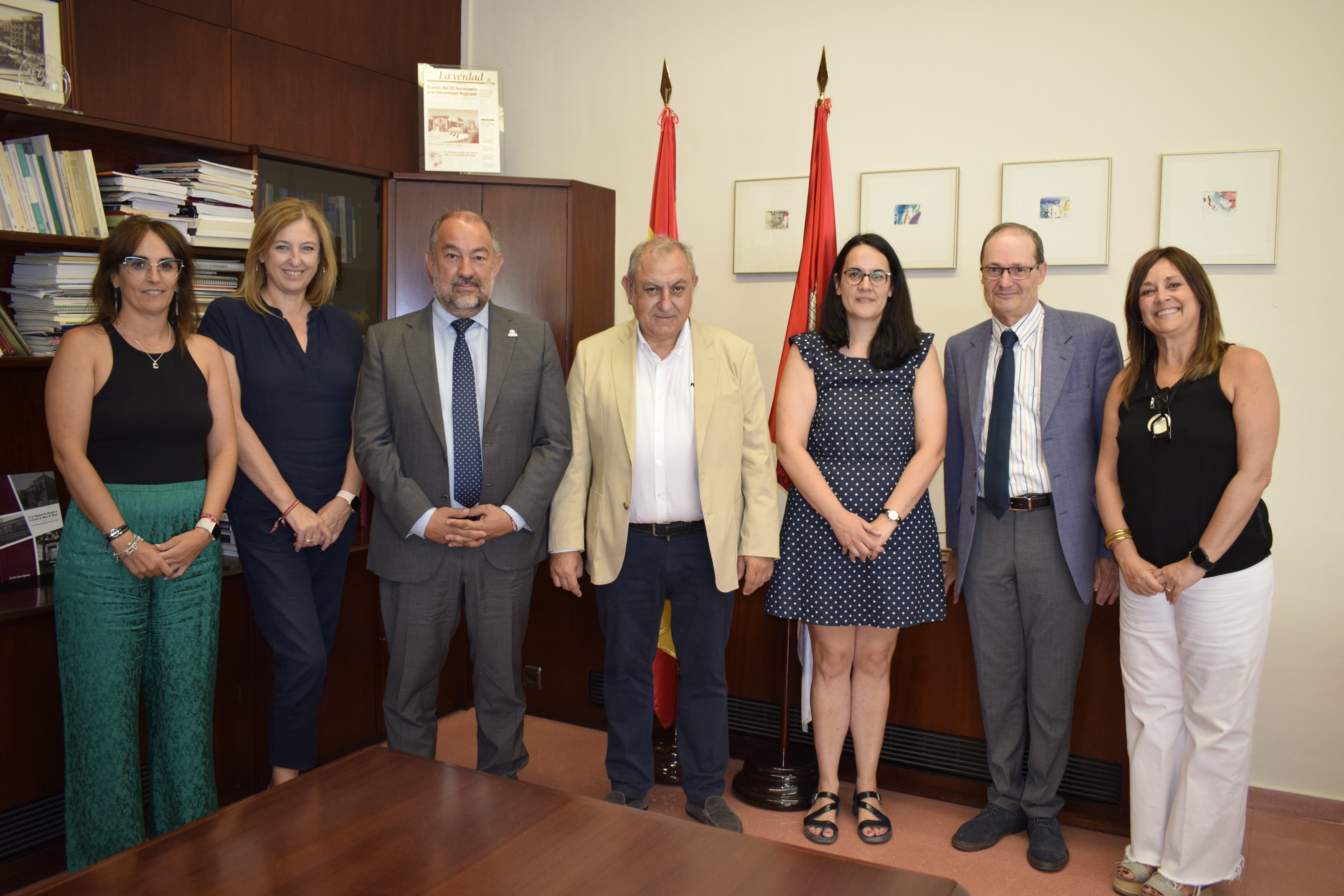 La UCLM y la Fundación Registral crean el Aula de Derecho Registral e Inmobiliario La UCLM y la Fundación Registral crean el Aula de Derecho Registral e Inmobiliario