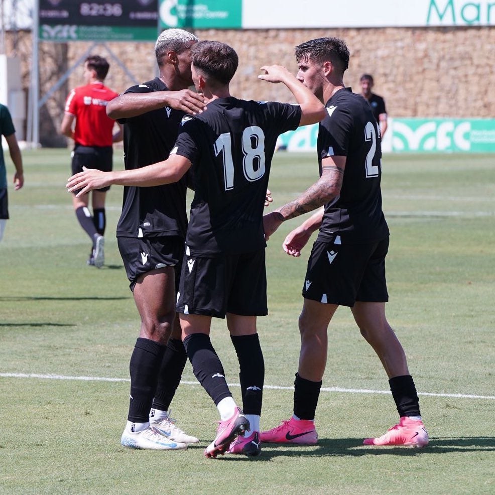 Alberto y Calatrava dan al Castellón su primera victoria en pretemporada Alberto y Calatrava dan al Castellón su primera victoria en pretemporada