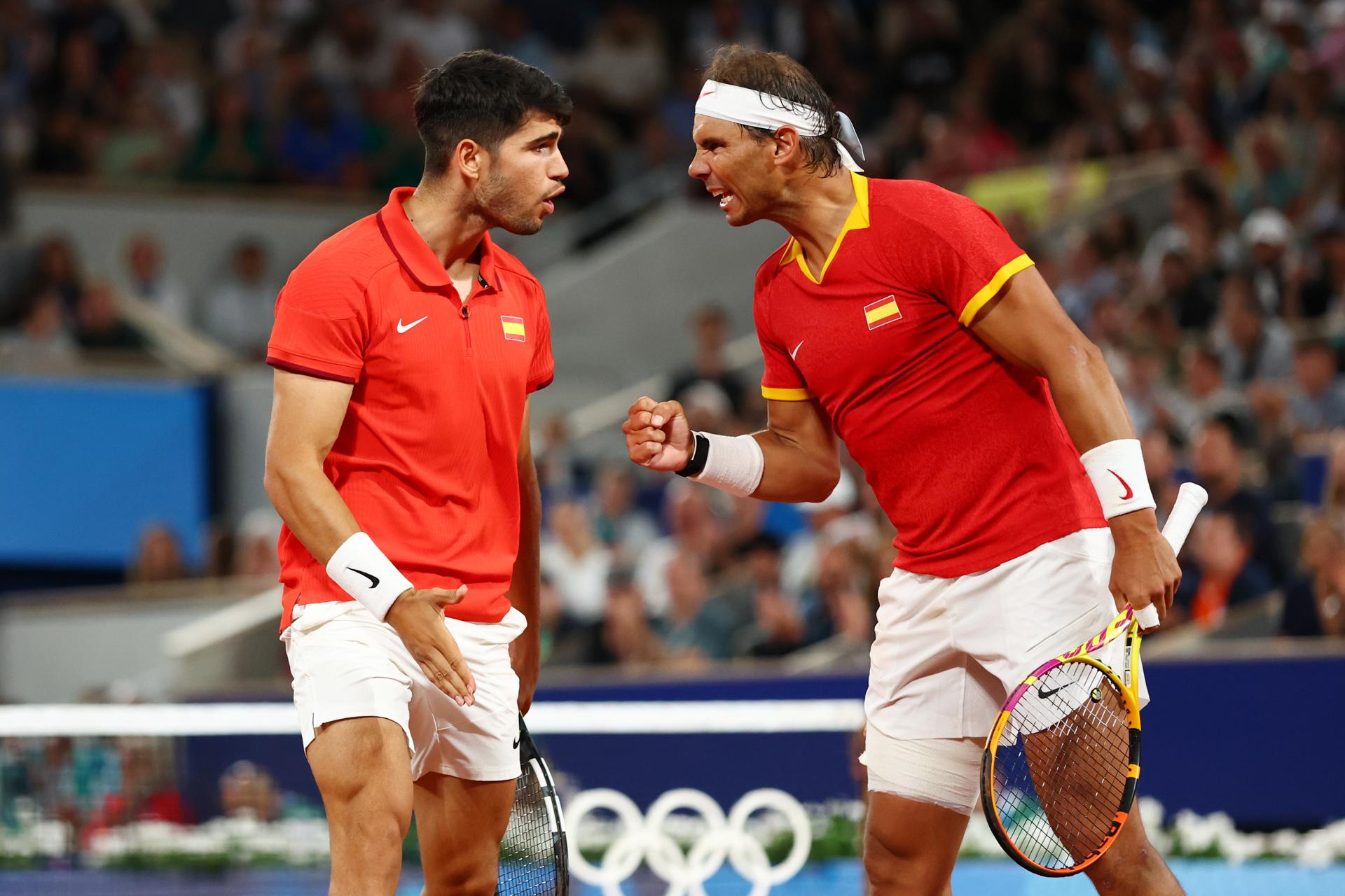 Nadal y Alcaraz superan el estreno ante González y Molteni y avanzan a segunda ronda en París Nadal y Alcaraz superan el estreno ante González y Molteni y avanzan a segunda ronda en París