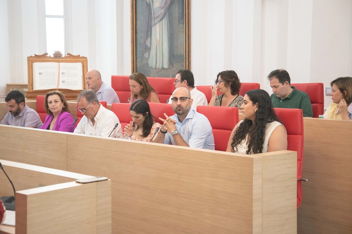 El Pleno de Mérida aprueba la creación y el reglamento de funcionamiento del Consejo Consultivo Municipal LGTBI El Pleno de Mérida aprueba la creación y el reglamento de funcionamiento del Consejo Consultivo Municipal LGTBI