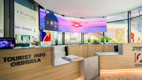 Zenia Boulevard primer centro comercial de España en obtener el sello de calidad Qualitur Sello de calidad Qualitur