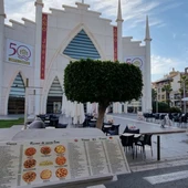 Delicious Bakery La Jijonenca, en Torrevieja, nos ofrece una amplia gama superior de helados y nuevos bocadillos gourmet Delicious Bakery La Jijonenca, en Torrevieja, nos ofrece una amplia gama superior de helados y nuevos bocadillos gourmet