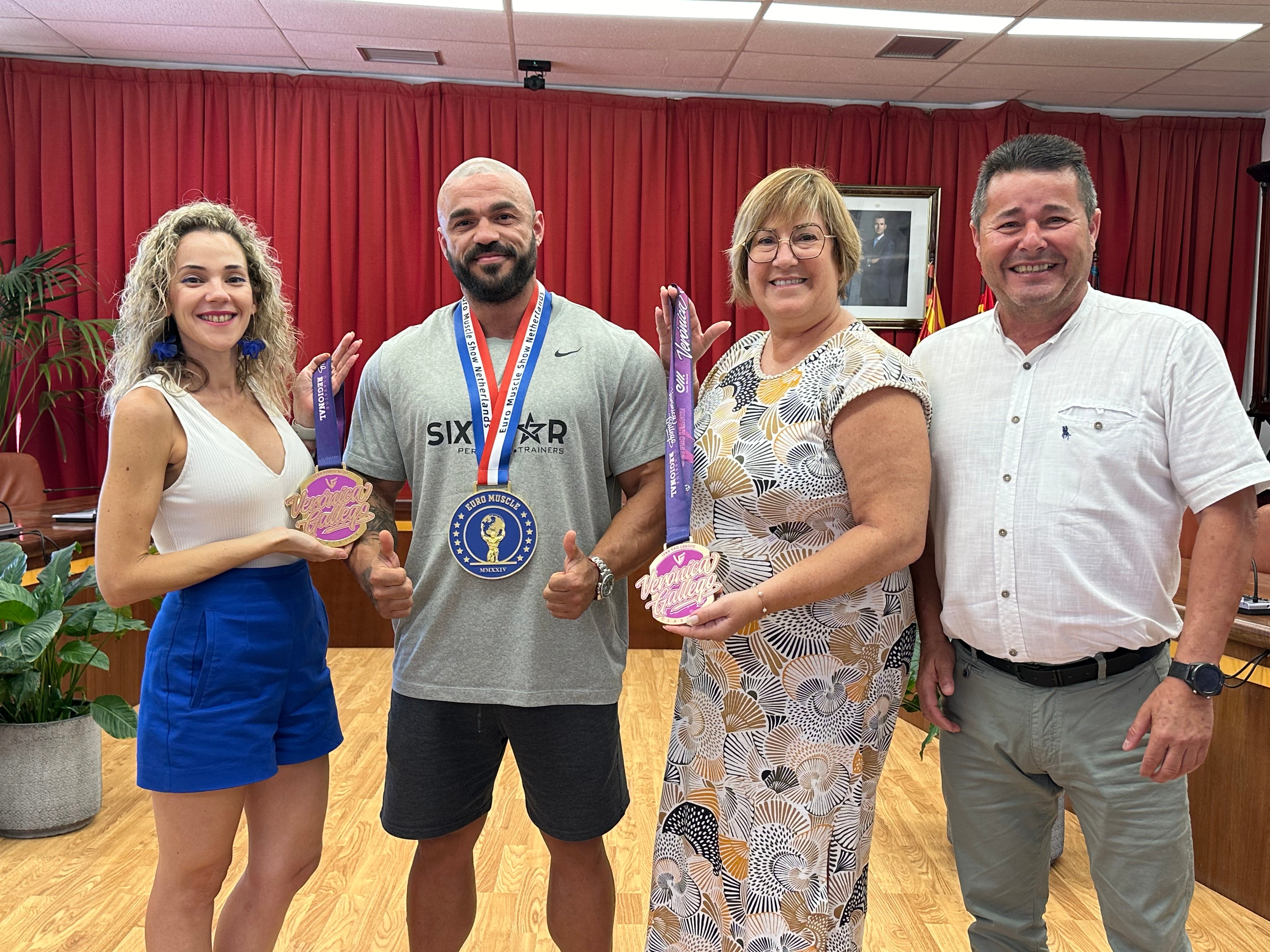 Marco Aragón y Carlos Gómez, dos santapoleros que triunfan en el culturismo Marco Aragón y Carlos Gómez, dos santapoleros que triunfan en el culturismo