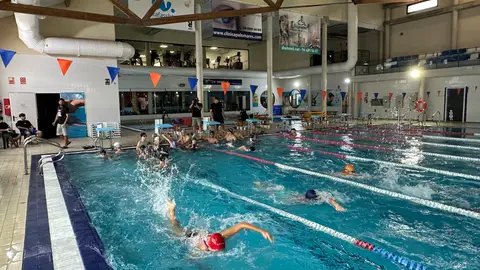 La Nucía cierra su piscina climatizada y gimnasio por incumplimientos de la empresa que lo gestionaba La Nucía cierra su piscina climatizada y gimnasio por incumplimientos de la empresa que lo gestionaba