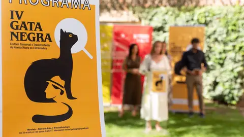Lorenzo Silva, Cruz Morcillo o Manu Marlasca, entre los nombres del IV Festival de Novela "Gata Negra" que arranca este lunes Lorenzo Silva, Cruz Morcillo o Manu Marlasca, entre los nombres del IV Festival de Novela "Gata Negra" que arranca este lunes