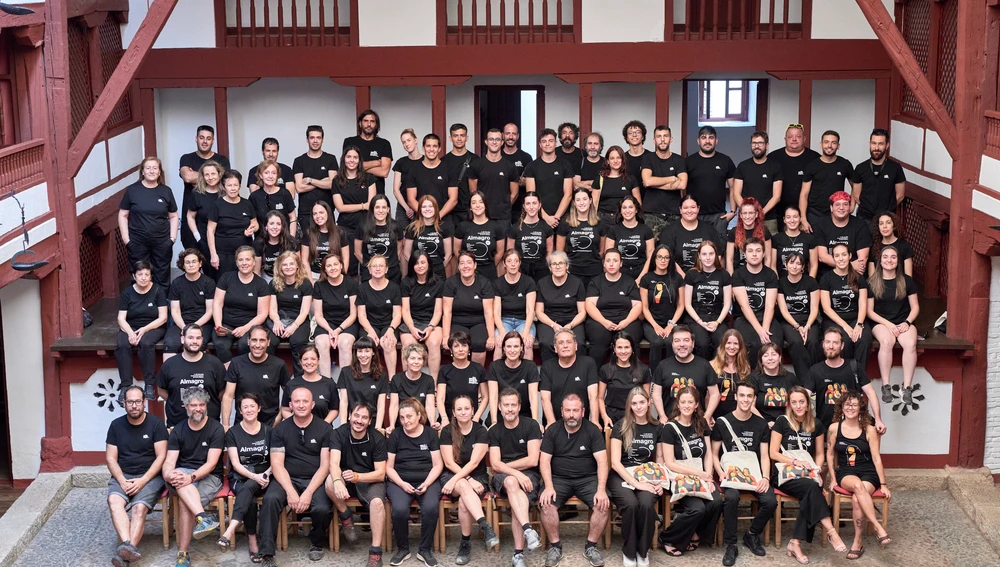 Foto de familia de la organización del Festival de Teatro de Alamgro Foto de familia de la organización del Festival de Teatro de Alamgro