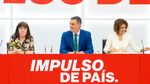 La Ejecutiva del PSOE "respalda plenamente" el acuerdo con ERC y se compromete a hacerlo efectivo en el Parlamento La Ejecutiva del PSOE "respalda plenamente" el acuerdo con ERC y se compromete a hacerlo efectivo en el Parlamento