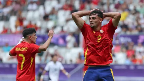 El futbolista español Marc Pubill (d) se lamenta de una ocasión perdida ante Egipto El futbolista español Marc Pubill (d) se lamenta de una ocasión perdida ante Egipto/ EFE/ Kiko Huesca
