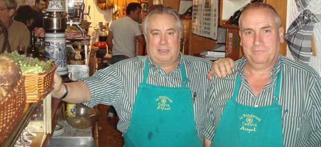 Entrevista a Ángel Millán, de La Ponderosa, por recibir el premio a la trayectoria empresarial de la Agrupación De Hostelería Entrevista a Ángel Millán, de La Ponderosa, por recibir el premio a la trayectoria empresarial de la Agrupación De Hostelería