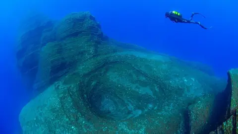 Punto de buceo "El Bajón" en la reserva marina de la Punta de La Restinga en el Mar de Las Calmas Punto de buceo "El Bajón" en la reserva marina de la Punta de La Restinga en el Mar de Las Calmas