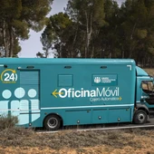 Una nueva oficina móvil de Cajamar atenderá a pequeños municipios de Almería Una nueva oficina móvil de Cajamar atenderá a pequeños municipios de Almería